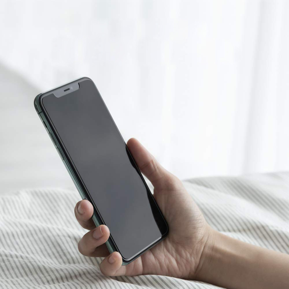 Szkło hartowane Spigen Glas.tr Slim AlignMaster Case Friendly Privacy dla iPhone 11